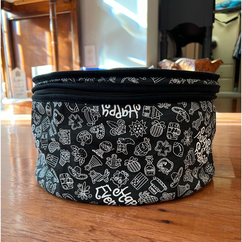 12 inch Happy Everything/Coton Colors Storage Carrier. black. No tears.